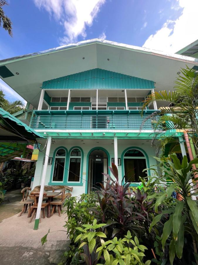Austrias Guest House El Nido Exteriér fotografie